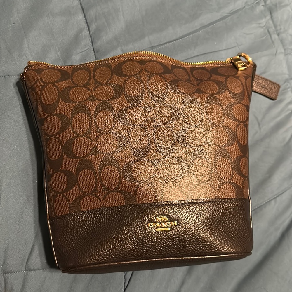 Coach Small Paxton Duffel Bag in Signature (NWT)